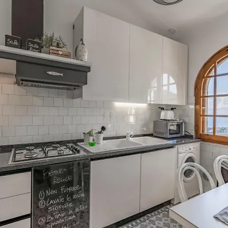 Casetta In Collina By Interhome سانريمو