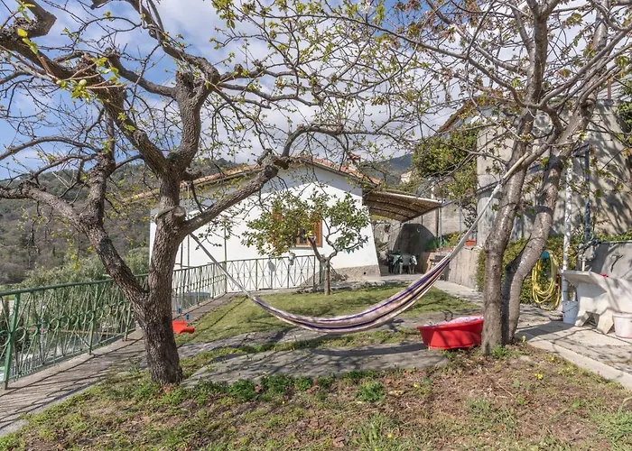 Villa Casetta In Collina By Interhome